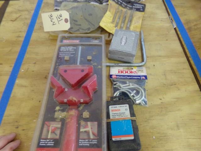 TABLE LOT TO INCLUDE NEW IN BOX CRAFTSMAN CORNER CLAMP DRILL BITS LARGE OPE