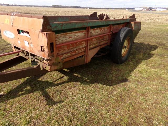 #2101 NEW IDEA MANURE SPREADER