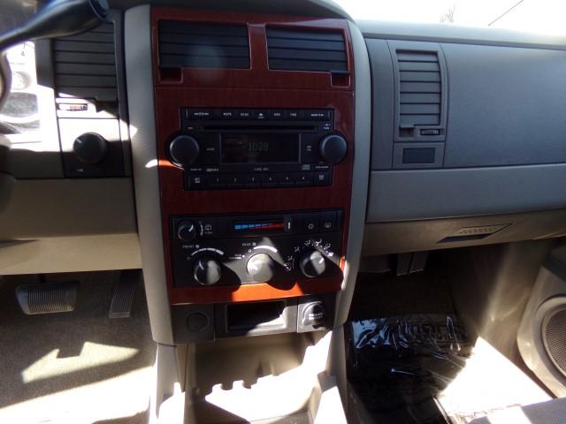 #6305 2004 DODGE DURANGO SLT 177229 MILES CRUISE CLOTH CARPET REC HITCH RUN