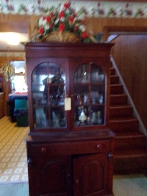 MAHOGANY CHINA HUTCH WITH CONTENTS TO INCLUDE CRYSTAL STEMWARE PRESSED GLAS