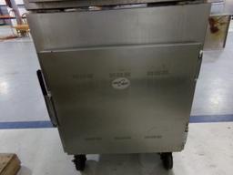 ALTO-SHAAM PASS THROUGH HOLDING CABINET MODEL #750-S7PT ON CASTERS