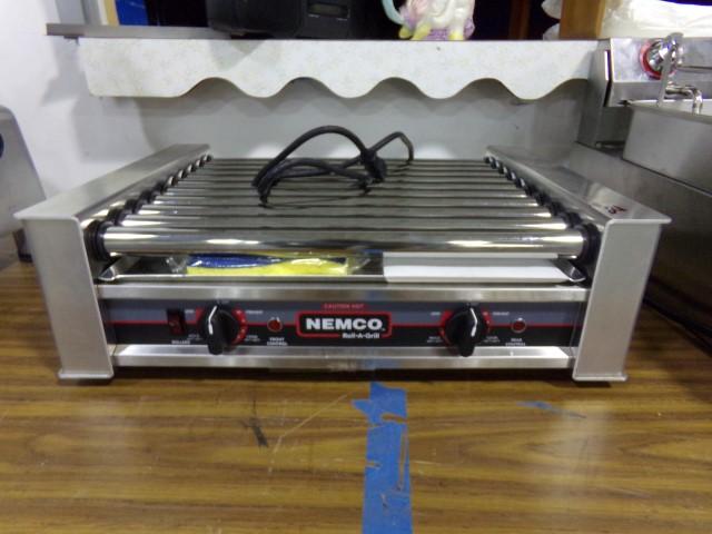 NEW NEMCO ROLL A GRILL 24" ELECTRIC MODEL 8027