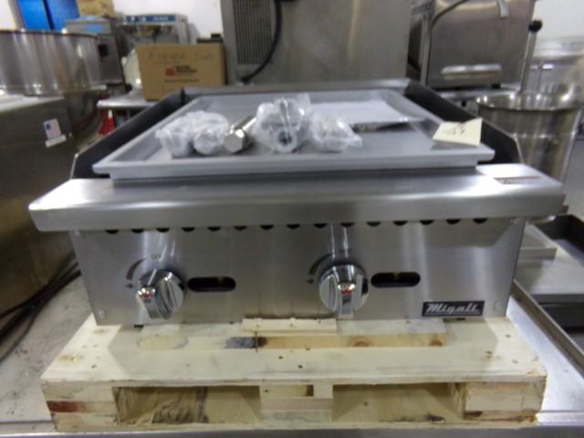 NEW MIGALI GAS RADIANT COUNTERTOP CHAR BROILER MOD CRB24 NG