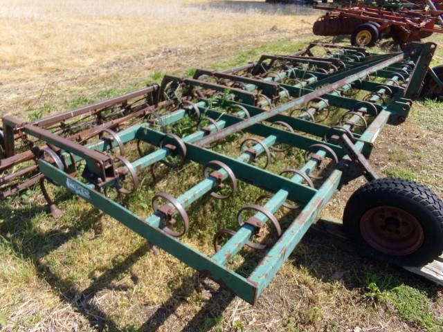 KMC STINE CULTIVATOR 20' WITH DOUBLE BARREL SN 40395