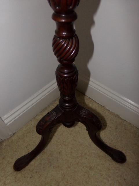 20TH CENTURY FANCY ZANGERLE AND PETERSON CHICAGO CANDLE STAND 42" HIGH