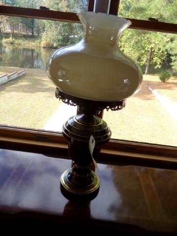 CONTEMPORARY VICTORIAN STYLE TABLE LAMP APPROXIMATELY 30 INCHES TALL