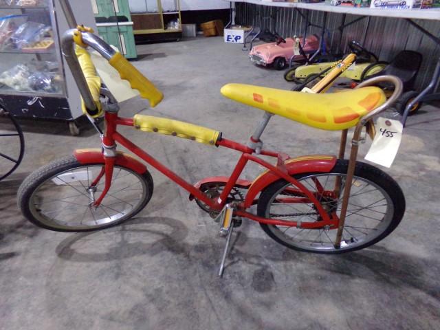 AMF ROADMASTER BIKE WITH BANANA SEAT