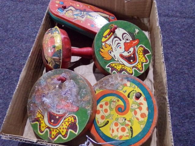 BOX LOT FIVE VINTAGE NOISE MAKERS BY US METAL AND TC