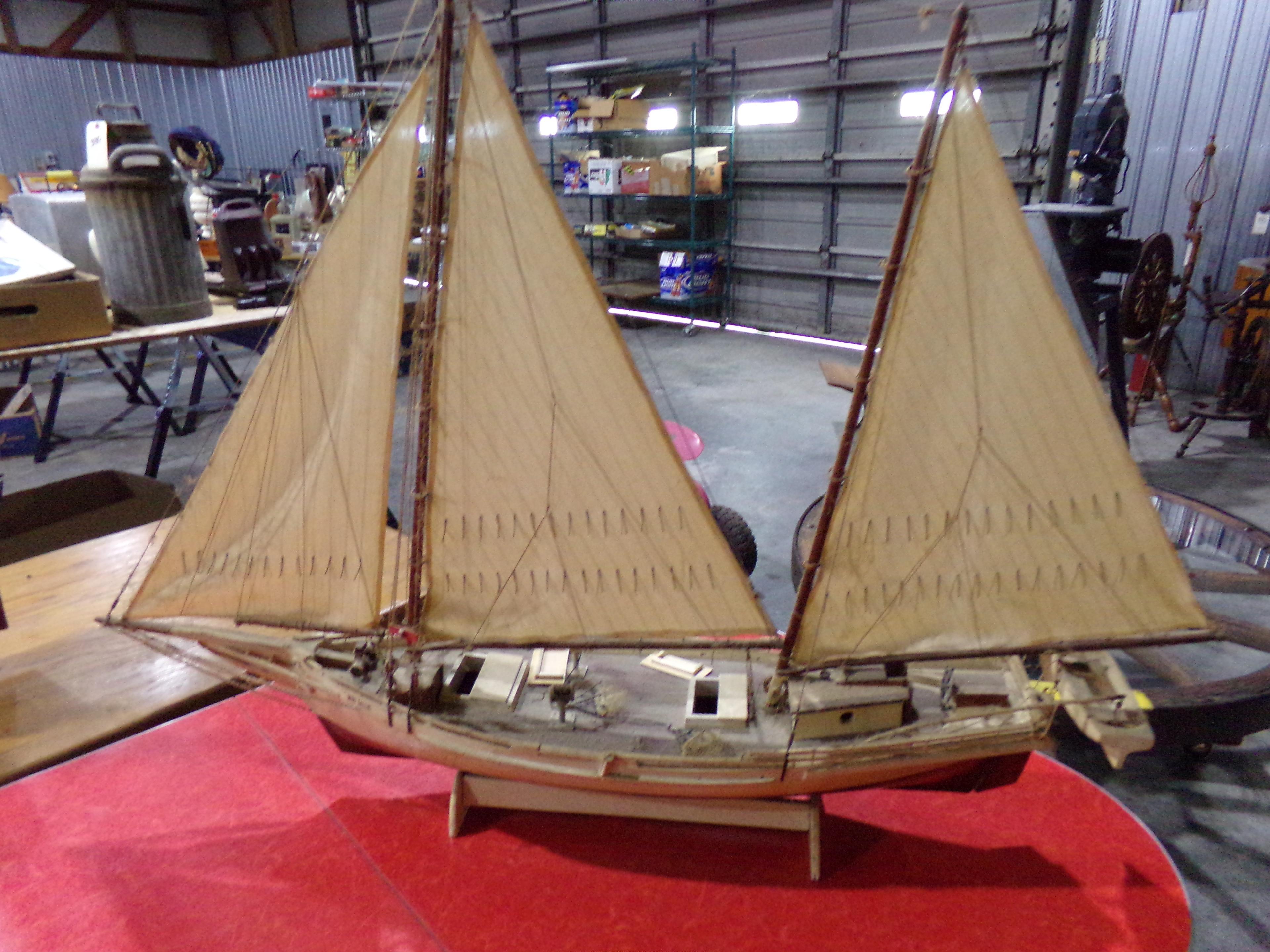 WOODEN SKIPJACK MODEL BUILT BY JOHNNY NORTH FROM WINGATE MARYLAND ENTITLED