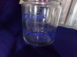 ENJOY TOMS ROASTED PEANUTS COUNTER TOP GLASS JAR APPROX 9 INCH TALL