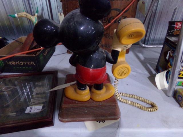 MICKEY MOUSE PHONE AND KNOT BOARD