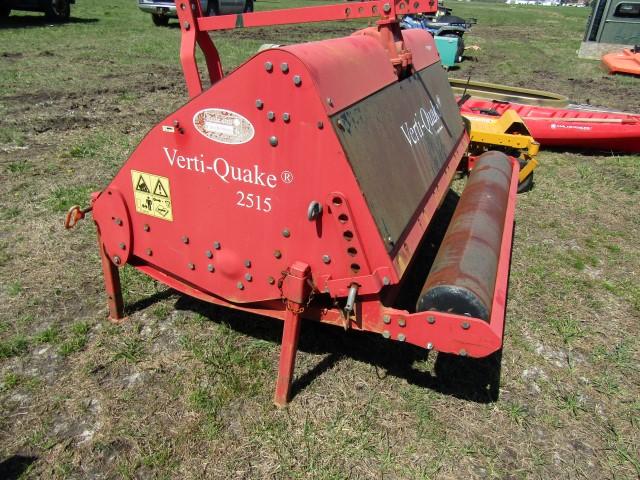 #2510 VERTI QUAKE 2515 2004 MODEL VQ2515 SN I19287 60" WORKING WIDTH MAX OF