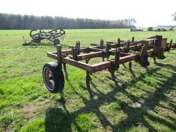 #4402 BUSTER BAR CHISEL PLOW 14' 3 PT HITCH WITH DEPT GUIDE WHEELS