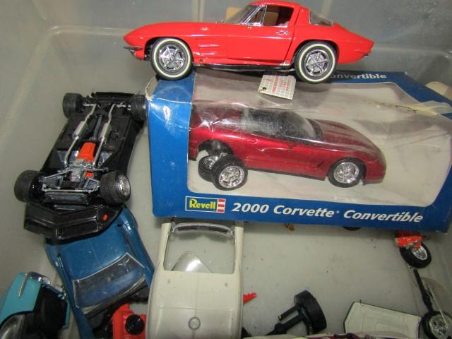 BOX LOT CORVETTE MODELS MISC YEARS