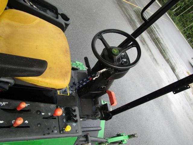 2002 JOHN DEERE TC1600 499.6 HRS TRIPLE DECK HYD 10 CUT TILT WHEEL ROP CANO