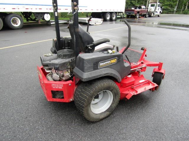 SNAPPER PRO S 200 XT PROFESSIONAL 582.4 HRS 60" DECK BRIGGS AND STRATTON 27