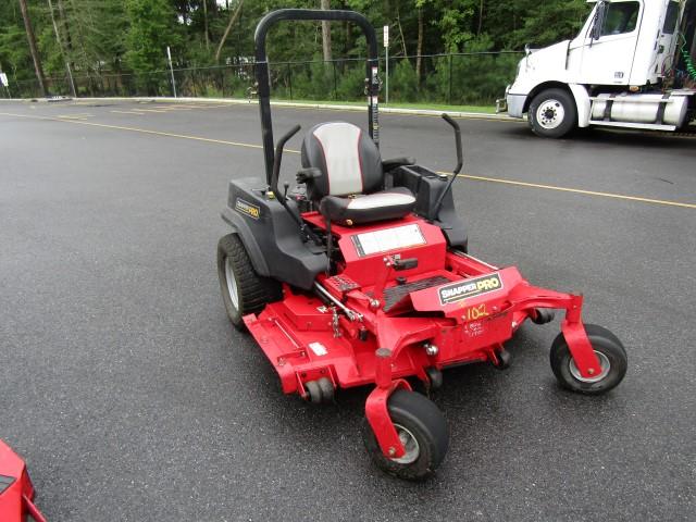 SNAPPER PRO S 200 XT PROFESSIONAL 582.4 HRS 60" DECK BRIGGS AND STRATTON 27