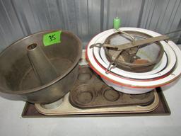 LOT OF ANTIQUE KITCHENWARE INCLUDING AGATE BOWLS MUFFIN TINS AND MORE
