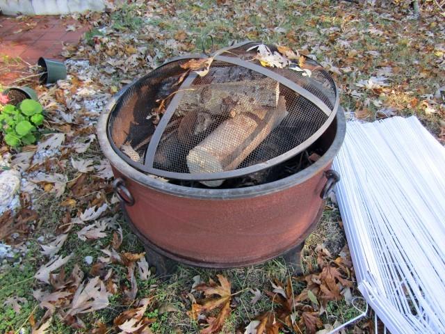 LAWN FURNITURE AND FIRE PIT