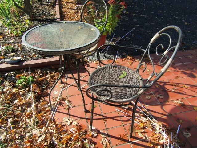 LAWN FURNITURE AND FIRE PIT