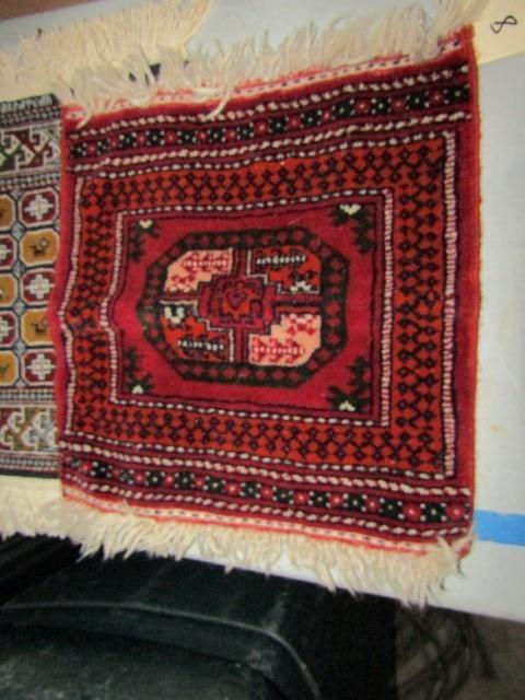 BOKHARA PRAYER RUG APPROX 16 INCH X 18 INCH