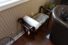 SMALL UPHOLSTERED BENCH