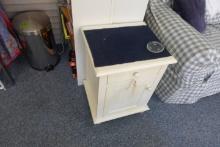 PAINTED WHITE SINGLE DRAWER NIGHT STAND 17 X 19 X 24 INCH TALL