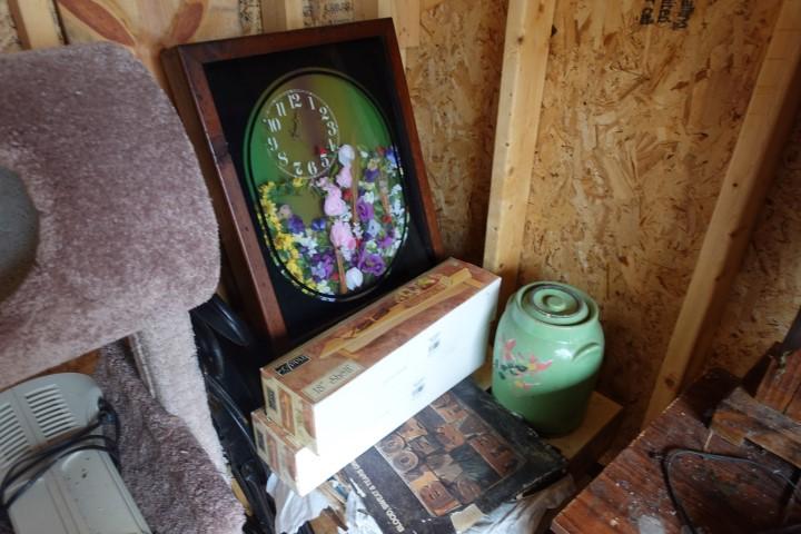 WALL LOT INCLUDING FURNITURE SALT GLAZE CROCKS CANNING JARS LIGHTING BEACH