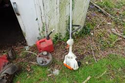 CONTENTS OF SMALL SHED INCLUDING PUSH MOWER GARDEN TOOLS GAS CANS WEED EATE