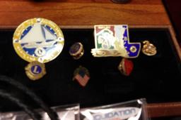 COLLECTION LIONS CLUB PINS TEXAS TIES AND AMERIAN FLAG PINS