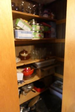 CONTENTS OF KITCHEN PANTRY INCLUDING STEM WARE CAST IRON FRYING PANS NEW BA