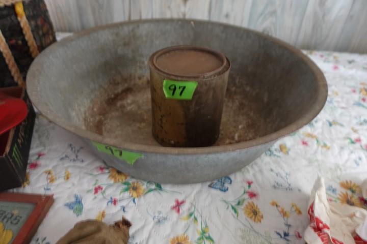 ONE GALLON OYSTER CAN WITH LARGE WASH TUB