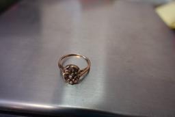 14 KT YELLOW GOLD RING SIZE 4.5 1.1 DWT