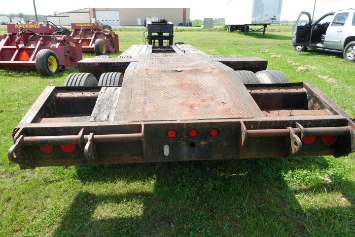 #2401 DROP DECK TRAILER 20 X 8 DECK WITH SIDE RAILS D RINGS 3' BEAVER TAIL