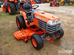 Kubota B7300 w/belly mower