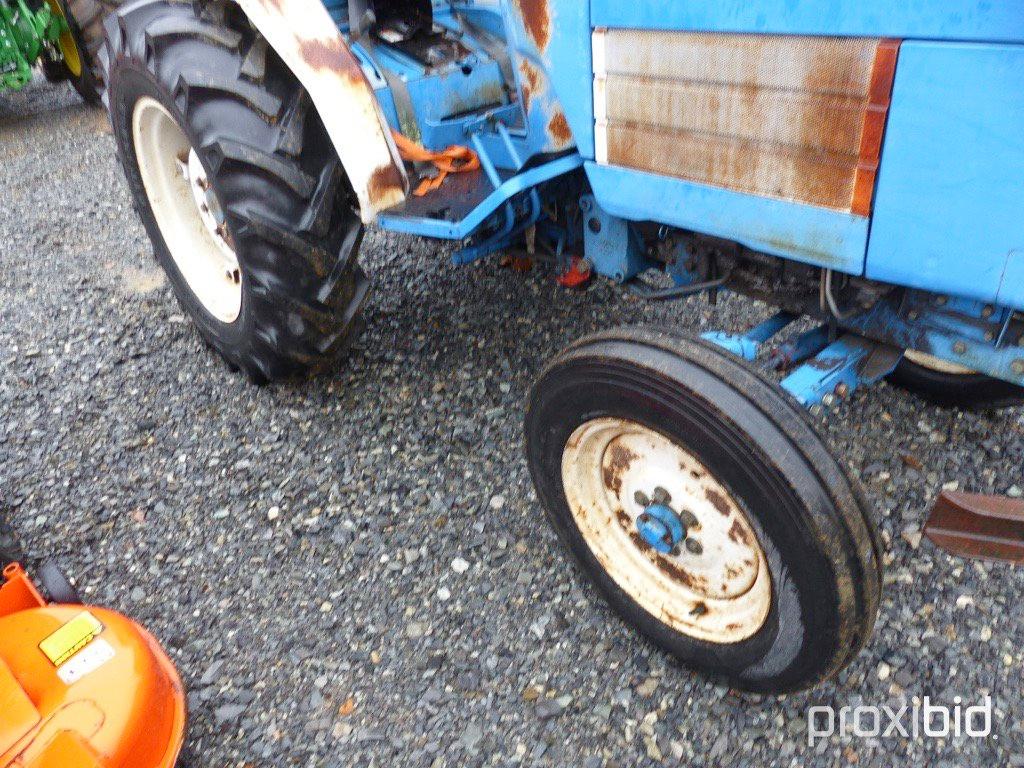 Ford 1720 Tractor