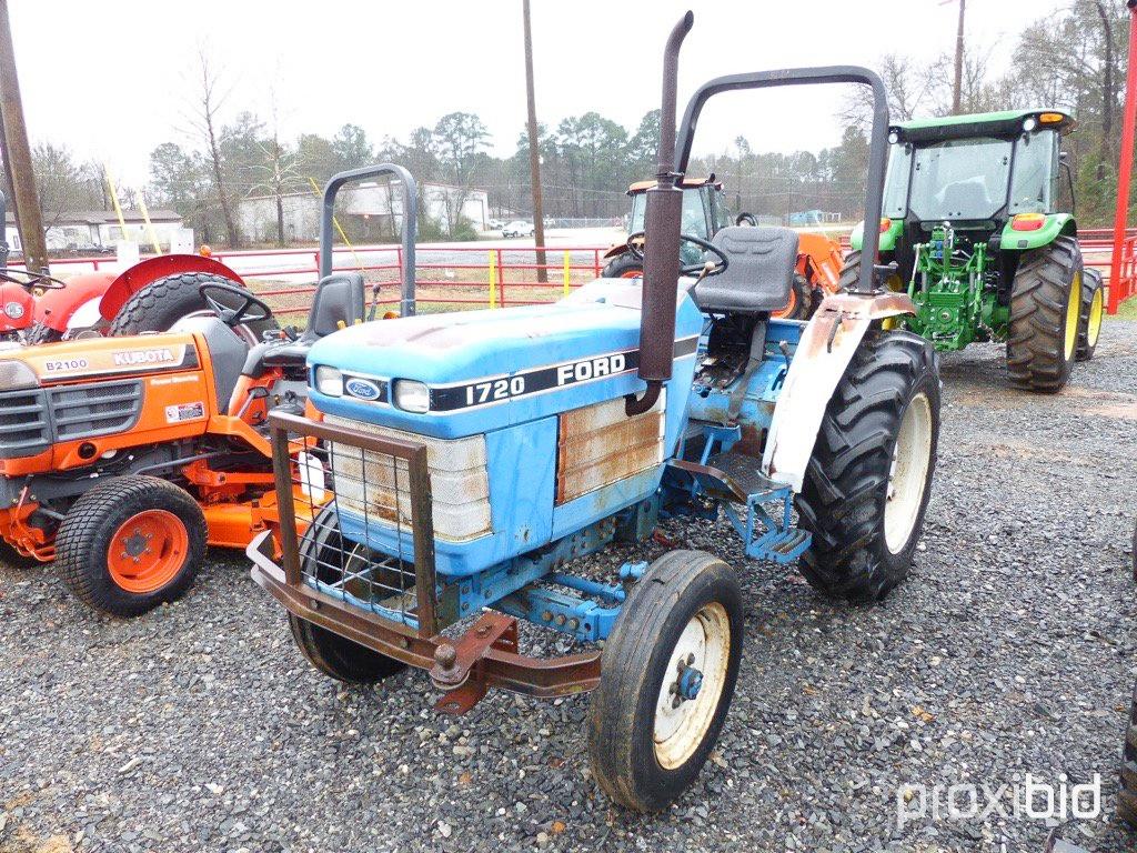 Ford 1720 Tractor