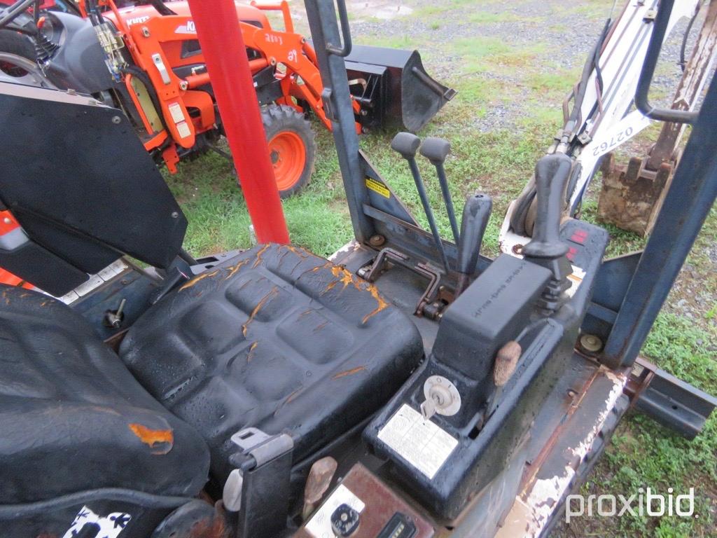 Bobcat 322 Excavator