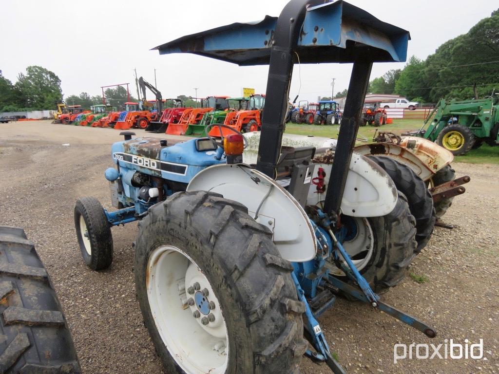 Ford 3930 Tractor