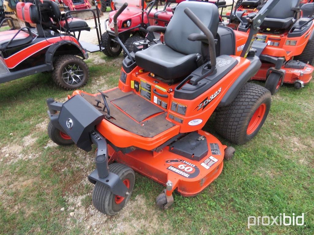 Kubota ZD323 ZTR Mower