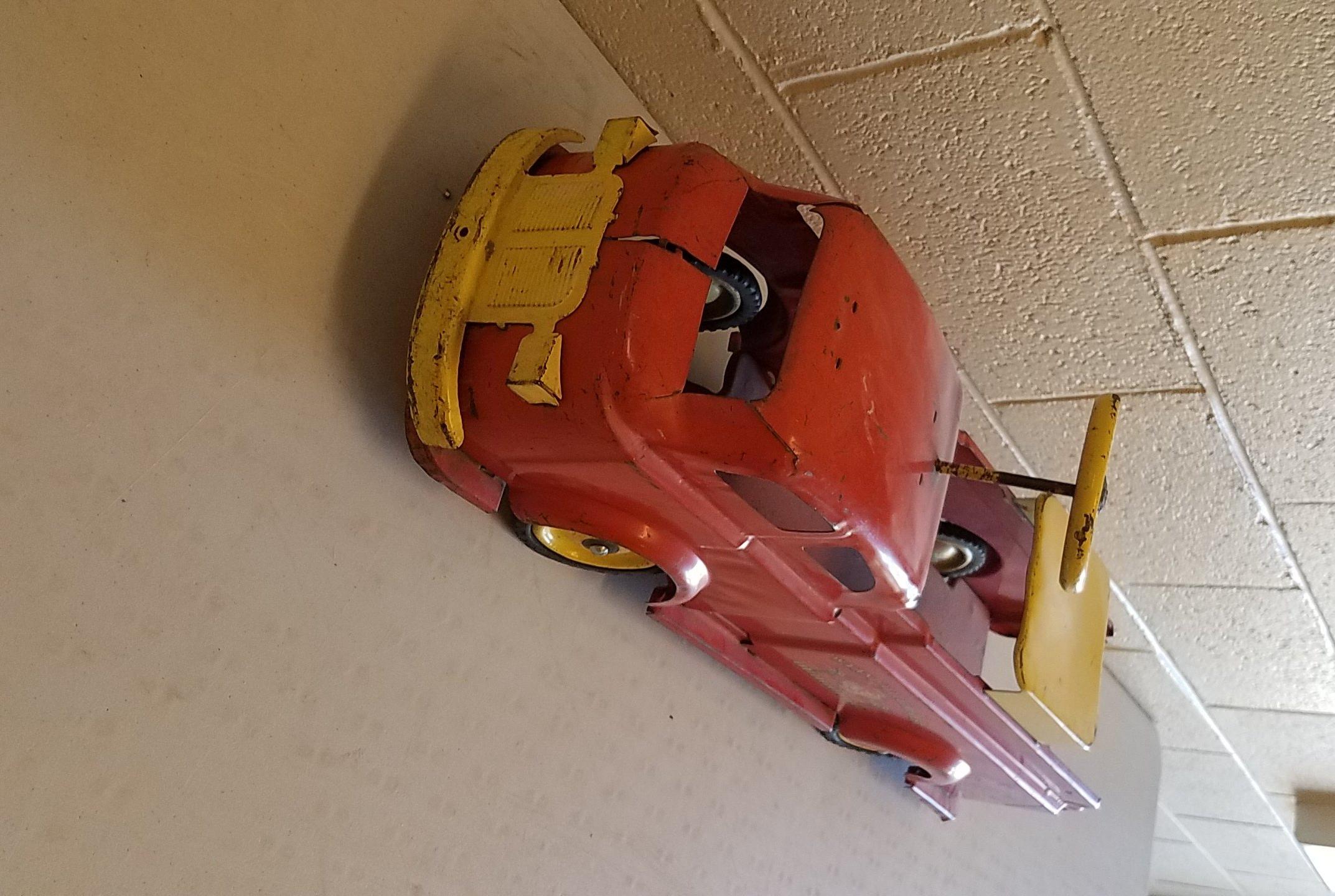 1950's Wyandotte Ride On Fire Truck