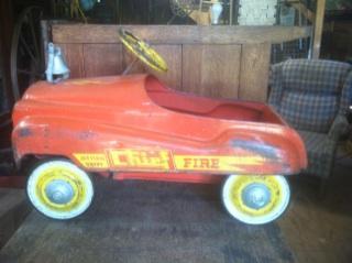 1940-50's Murry Fire Chief Pedle Car