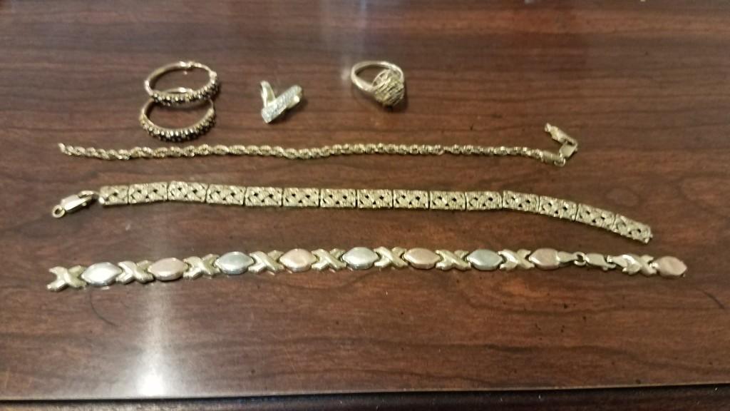 10k Gold Jewelry Grouping
