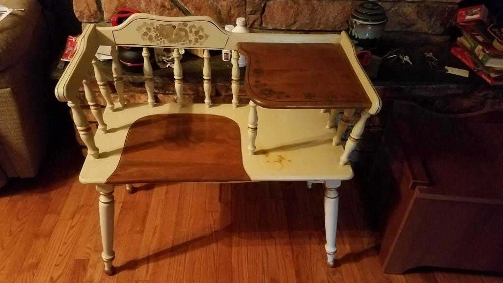 Mid Century Gossip Bench