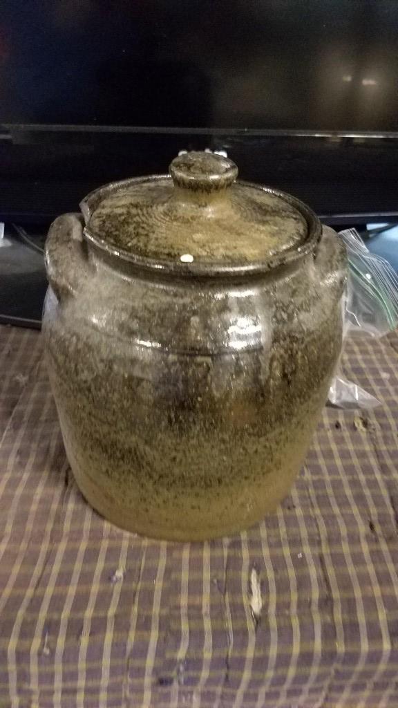 Lanier Meaders Bean Pot