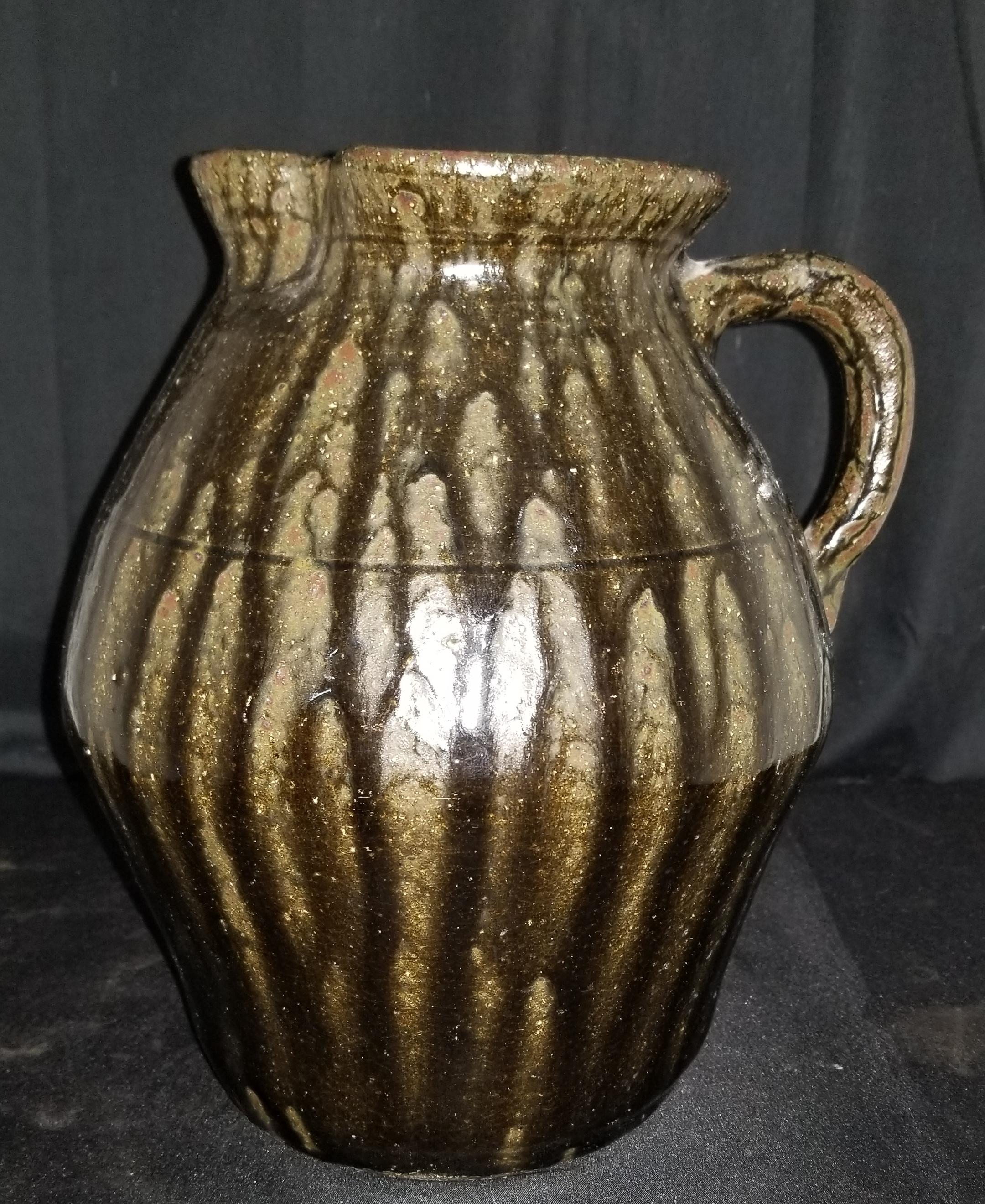 Lainer Meaders Pitcher 2 gallon