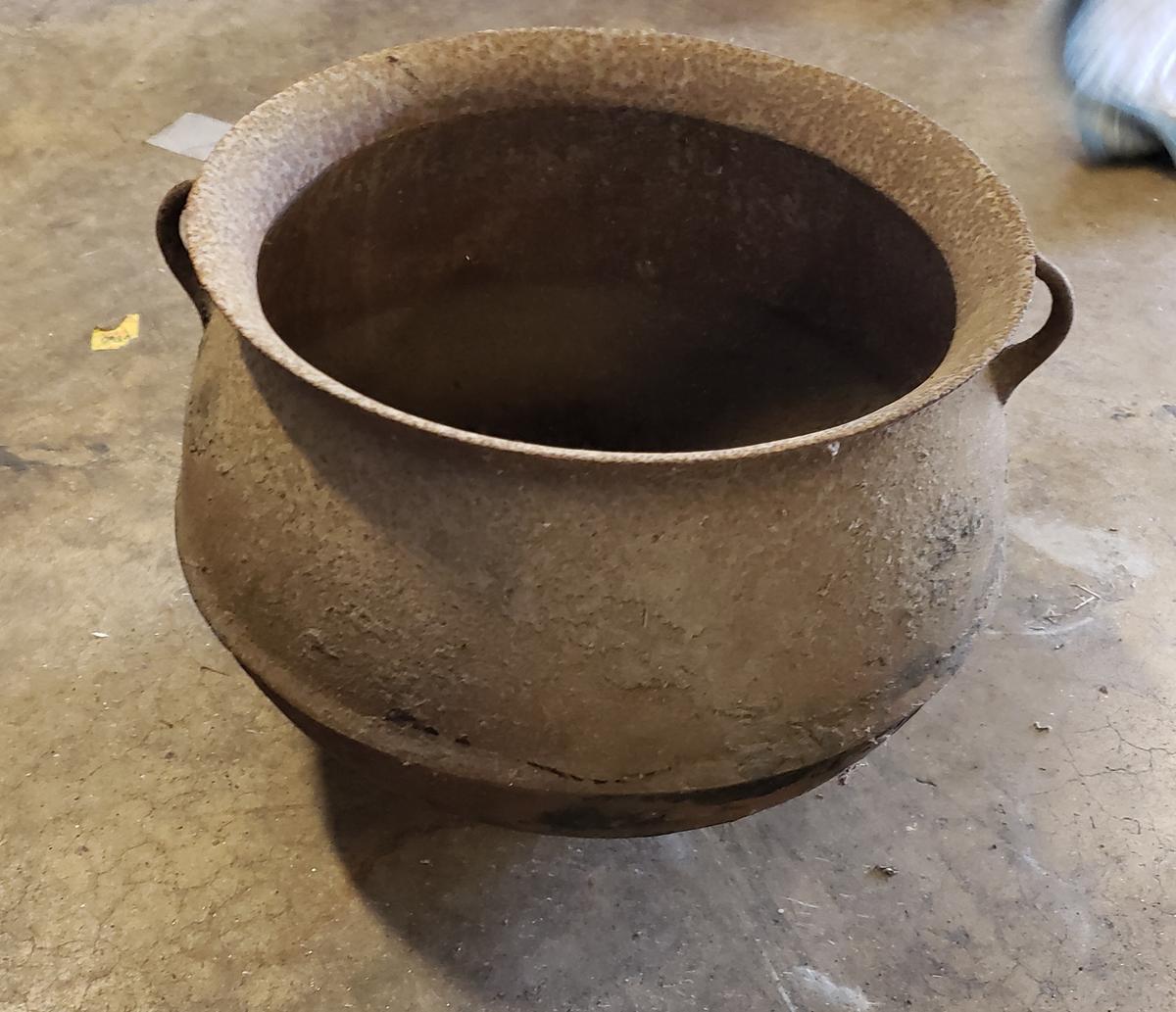 Antique 15 Gallon Cast Iron Cauldron