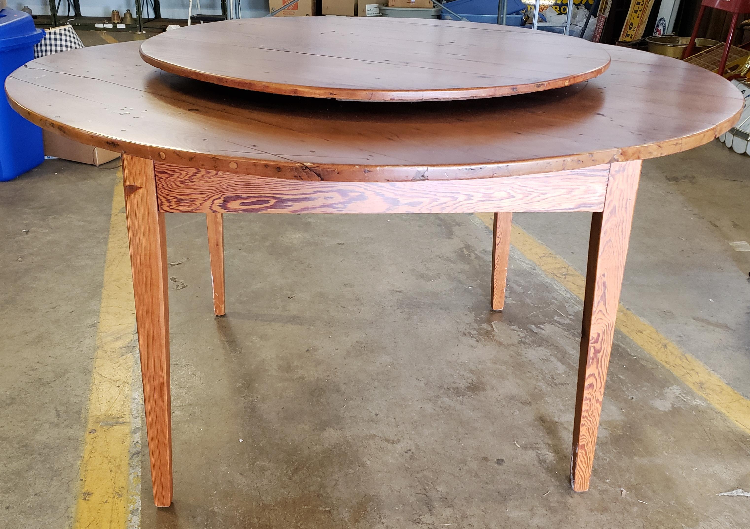 Early 1840's Georgia Lazy Susan Table