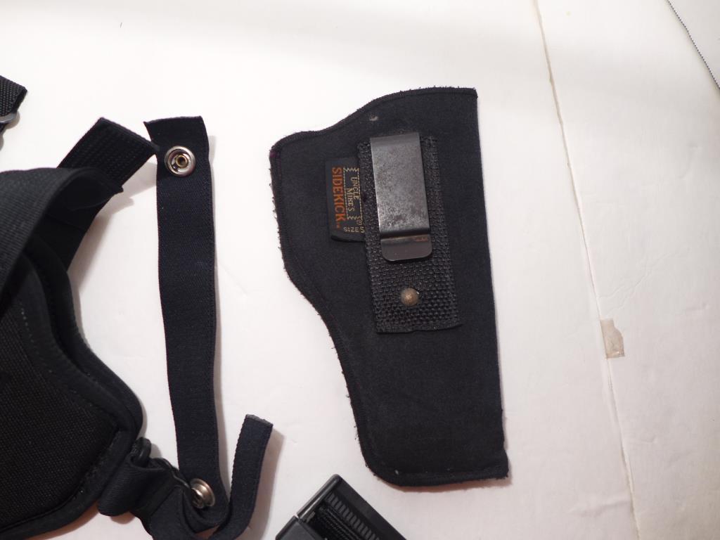 (3) Uncle Mike's Side Kick Holsters, 2-Clip