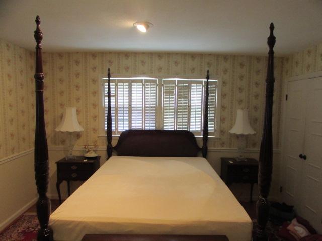 Queen-Size Four Poster Bed--Councill Furniture